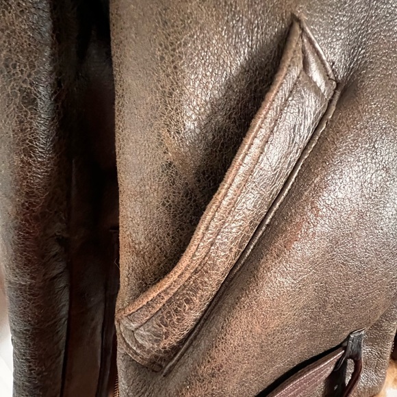 Avirex vintage limited edition leather bomber jacket. - Picture 12 of 16